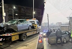 Полицията отчита сериозни материални щети и двама пострадали при инцидентитеТри