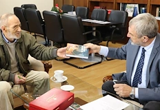 Инициативата цели подкрепа на българските общности зад границаОбластният управител на