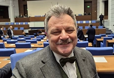 Парламентът премахна санкциите за граждани оказващи първа помощ при спешни