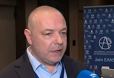 Децата остават в Детската реанимация на Пирогов Състоянието на двете