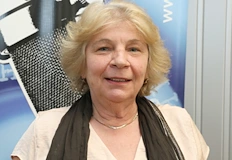 Среднощните заседания на правната комисия раждат неработещи правилаВъвеждането на нови