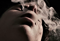 Полицията разследва съдържанието на устройството младежът е освободен за домашно