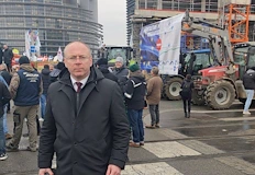Евродепутатът от Възраждане предупреждава за фалити в земеделието след отварянето