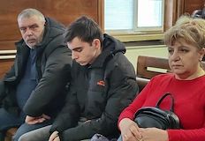 Разпоредителното заседание ще се повтори заради процесуален пропуск с призоваванетоДелото