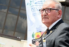 Легендарният треньор се завръща в корените си след грандиозно поклонение