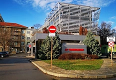 Близо 17 от новородените са били недоносени спасиха дете с