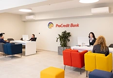 Новият офис е на доста по удобно и комуникативно мястоВ