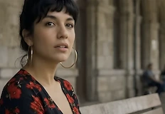 Традиционни изпълнители оспорват етиката на генерираната от софтуер музикаПървата певица