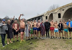 Кметът на Бяла награди с евро победителя на Богоявление43 годишният