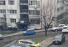 Строителен работник откри граната в избаПолицията отцепи района около блок