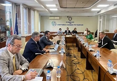 Регулаторът оряза количества на Булгаргаз за да ограничи поскъпването до