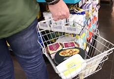 Парламентът и Омбудсманът мълчат за схемите с ментета на фона