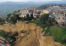 Над 1500 души са евакуирани щетите в Южна Италия надхвърлят