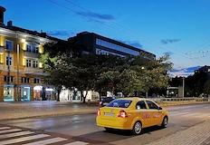 Софтуерен хаос превърна таксиметрови шофьори в нарушители и измамници против