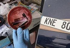 Петима души са обвинени за износ на крадени коли към