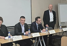 Курсистите ще изучават над 2000 европейски регламента преди да застанат