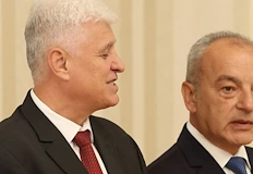 Ключовите фигури от екипа на държавния глава загатнаха за бъдещи