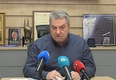 Болницата поема целия поток от болни деца заради дупка в