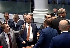 Цончо Ганев провокира сблъсък между Възраждане и АПС заседанието беше