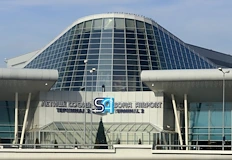 Хаос във въздушния трафик Луфтханза кацна аварийно в ПловдивСилна буря