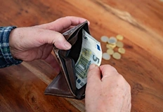 Предвиждат се три типа подфондове според рисковия профил на осигуренитеДрастично