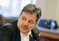 Парламентът прие промени които позволяват първа помощ на обществени местаВсеки