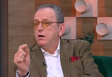 Това показва някакво отклонение в мисленето коментира историкът Петър Стоянович