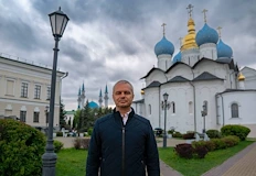 Лидерът на Възраждане нарече европейската валута шиткойн и обяви политическите