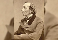 Писателят при пътуване с параход по Дунава Всичко е толкова