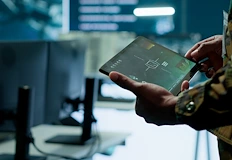 Допълнителни войски и техника спешно подсилват отбраната в делтата на