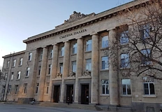 Делото може да бъде изнесено от града заради масови отводи