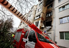 Майка и двете ѝ дъщери са се задушили при опит