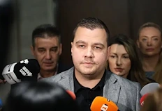 Балабанов претопли идеята за подмяна на машините експерти предупреждават за