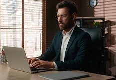 Хакерите маскират имейлите така че да изглеждат изпратени от собствената