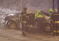 Пострадала е и жена която е с травми на крака