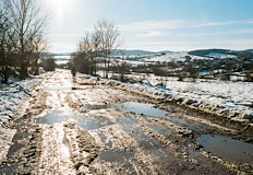 Температурите ще се покачат рязко от средата на седмицатаСтуденото време