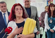 Д р Ася Шишкова се включи в ритуала минути след