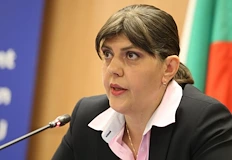 Глоба от 1000 лева за фалшифициране на десетки трудови договориУправител