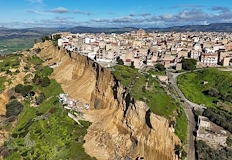 Властите знаели за риска от 30 години но не предприели