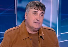 Изпълнителят започва юбилейно турне за 45 години на сцената с