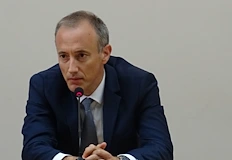 Контролните органи на МОН задушават креативността с бумащинаОбразователната система е