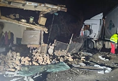 Двама мъже загинаха при челен удар край село МаринкаТрагичен инцидент