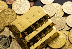 Благородният метал поскъпна с 64 процента за година среброто също