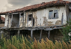 Фондация обикаля страната с филм и изложба за руините в