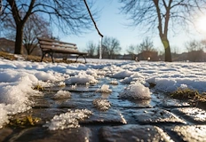 Мъгли и силен вятър сковават Дунавската равнинаДокато по голямата част