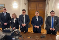 Опозицията предупреди за схема която ще върне ръчното броене през