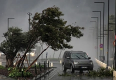 Спряха фериботите през Босфора властите предупреждават за опасност от падащи