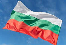 Ученици ще рецитират патриотична поезия в две зали на 3