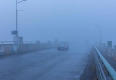 Температурите скачат до 12 градуса по морето мъгли тормозят равнинитеОпасна