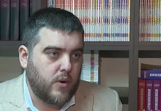 Българинът купува 15 пъти малката кошница с една заплата а